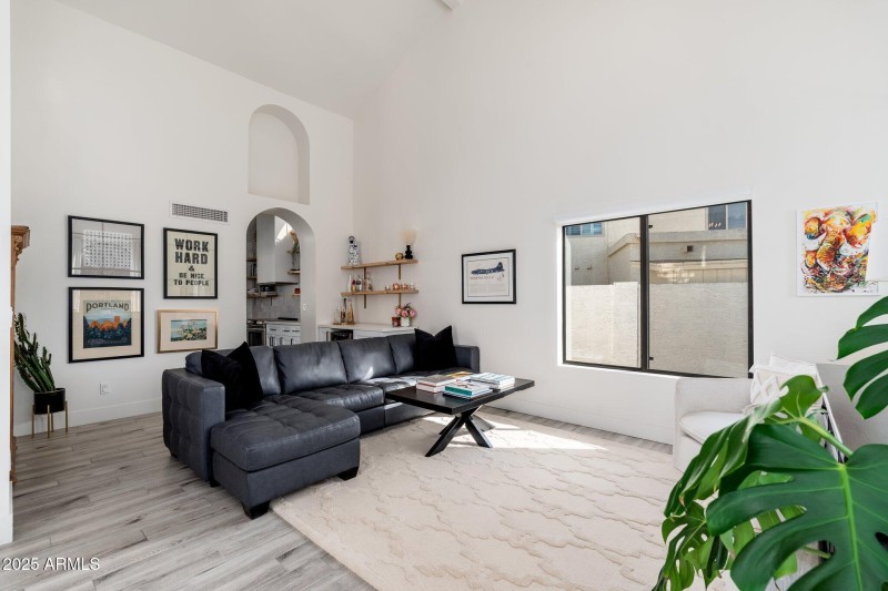 5010 E Nisbet Rd - 07