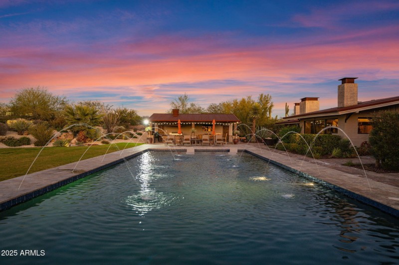 Pool & Outdoor entertaining Area