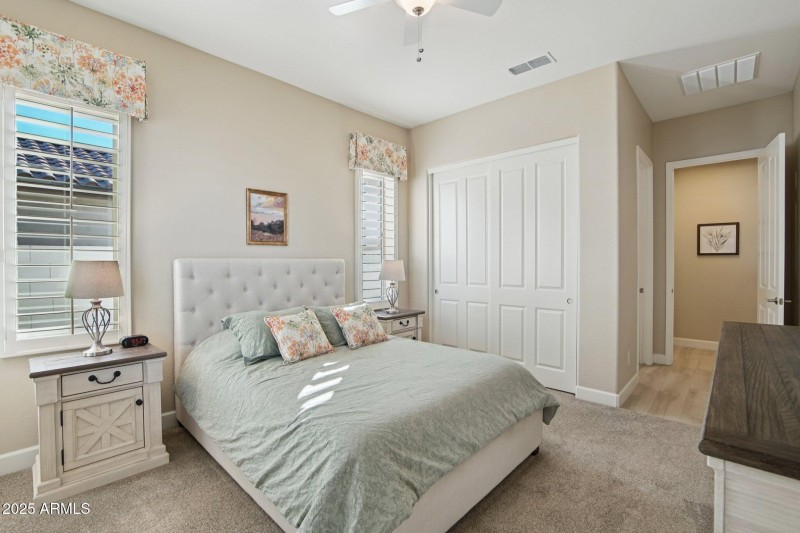 15-web-or-mls-W Berkeley Rd-S1712-015