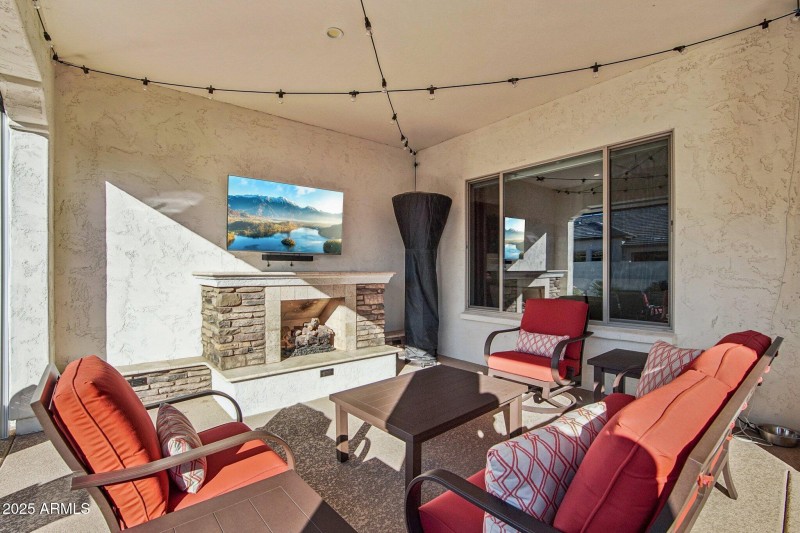 28-web-or-mls-W Berkeley Rd-S1712-028