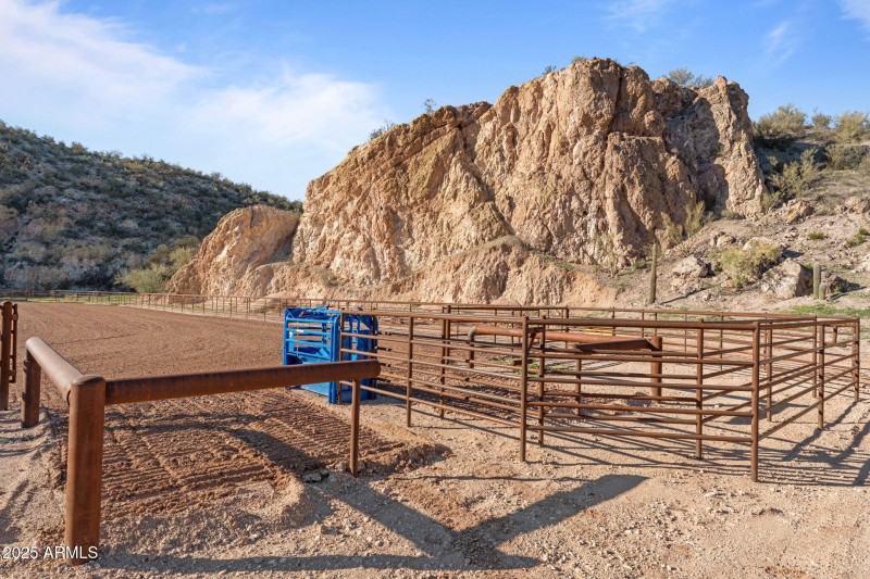 6-web-or-mls-DSC04937