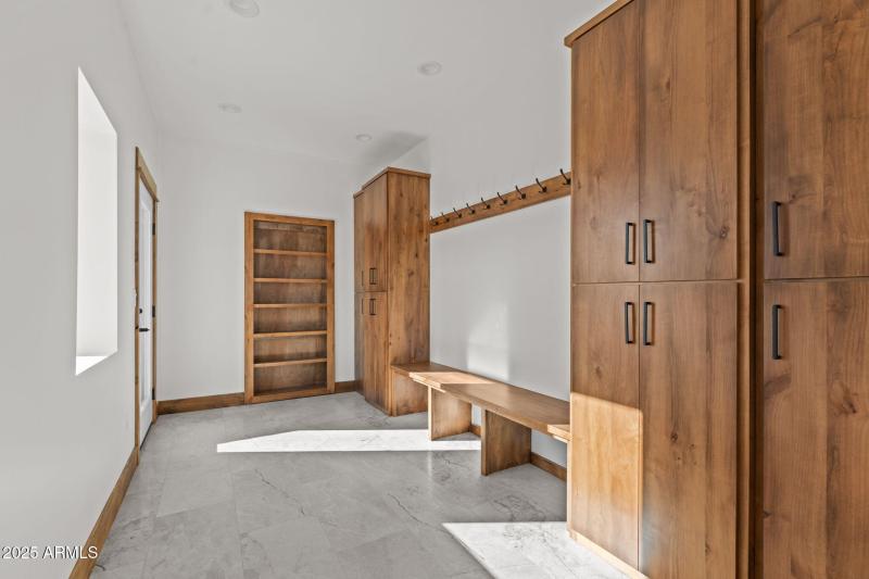 18-web-or-mls-DSC04624