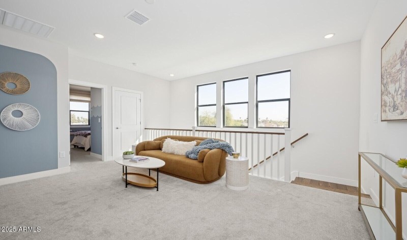 172767_Honeysuckle Trail_Hampton_Loft_Cl