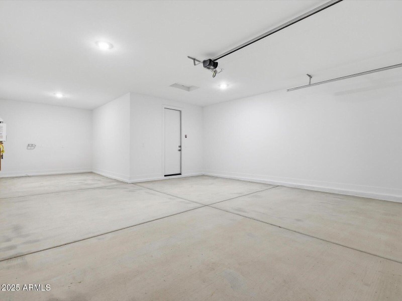 15918 W EL CORTEZ Place