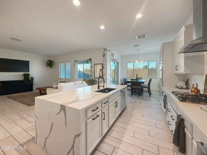 d9d2a1cd-5846-4d47-b7fa-c26cca1658e0