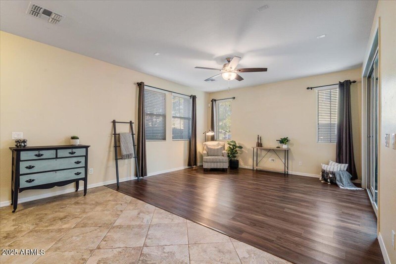 2387 N Heritage_Family Room