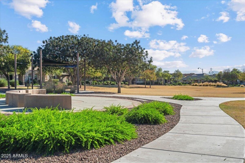 2387 N Heritage_Park Nearby