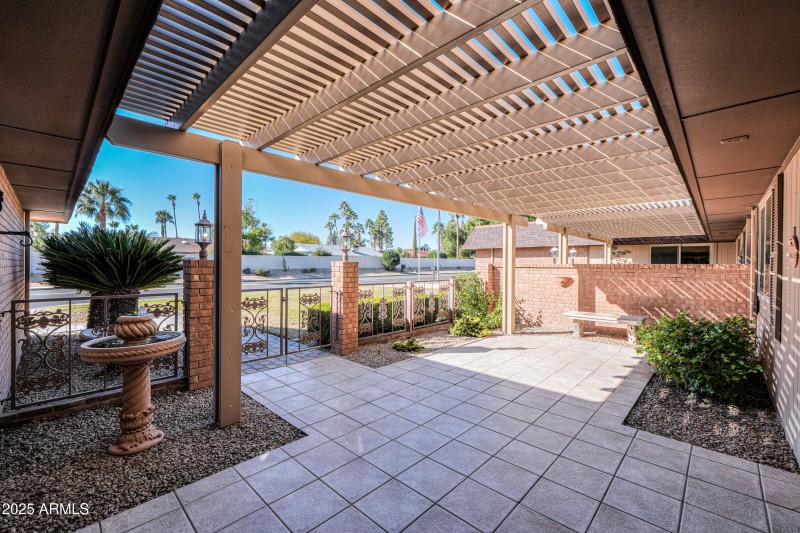 17801 N Boswell Blvd