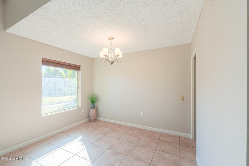 17801 N Boswell Blvd