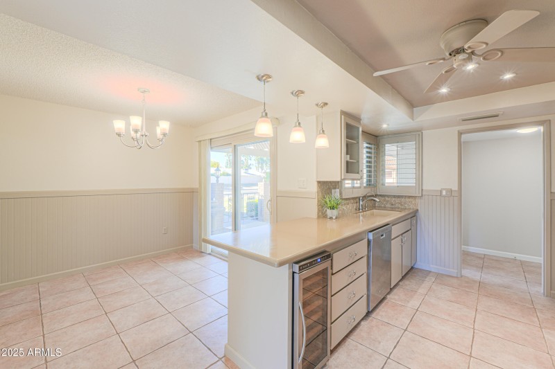 17801 N Boswell Blvd