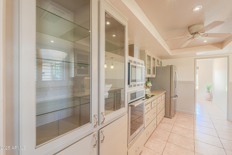 17801 N Boswell Blvd