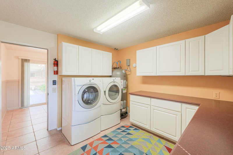 17801 N Boswell Blvd