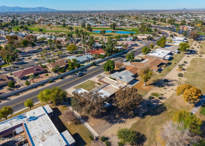 17801 N Boswell Blvd