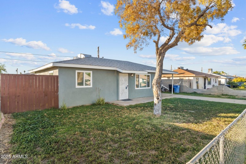 5020 S 20th Pl Phoenix - 214