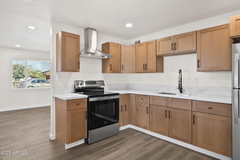 5020 S 20th Pl Phoenix - 244