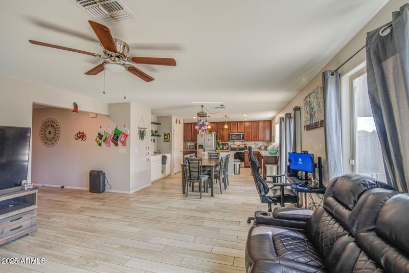 Right angle from livingroom