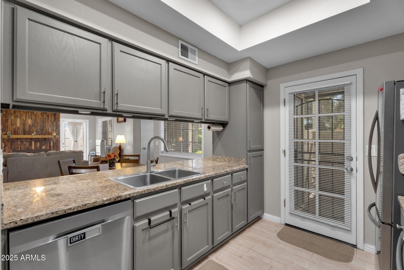 9-web-or-mls-Baseline-12