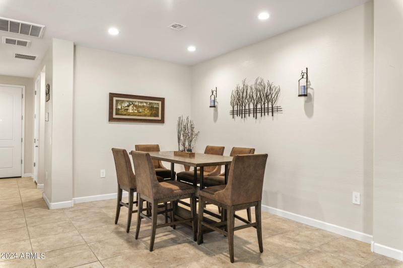 7-web-or-mls-37750-w-san-alvarez-ave