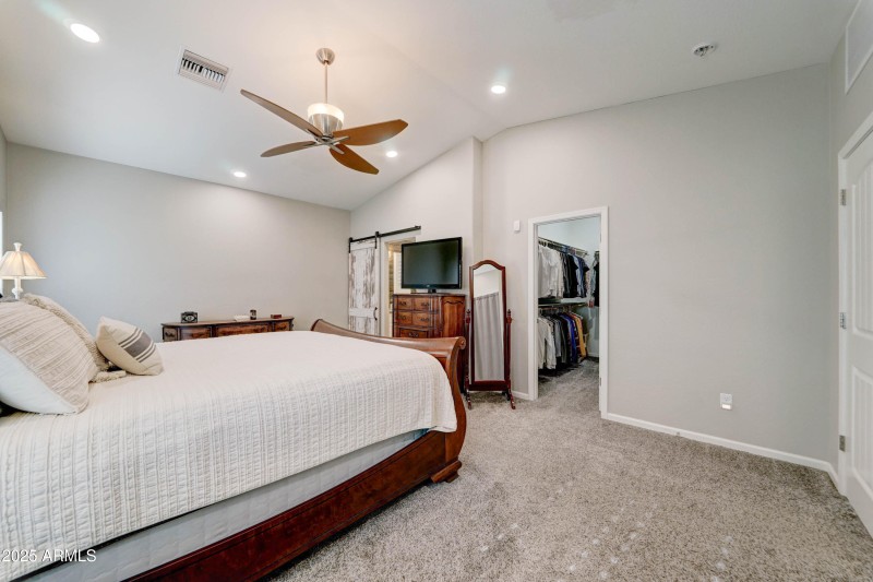 4001 E Indianola Ave-15