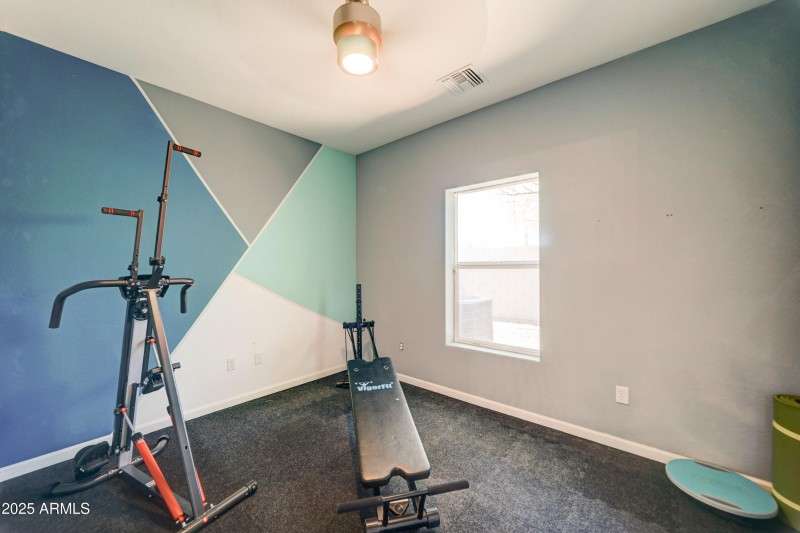 4001 E Indianola Ave-29