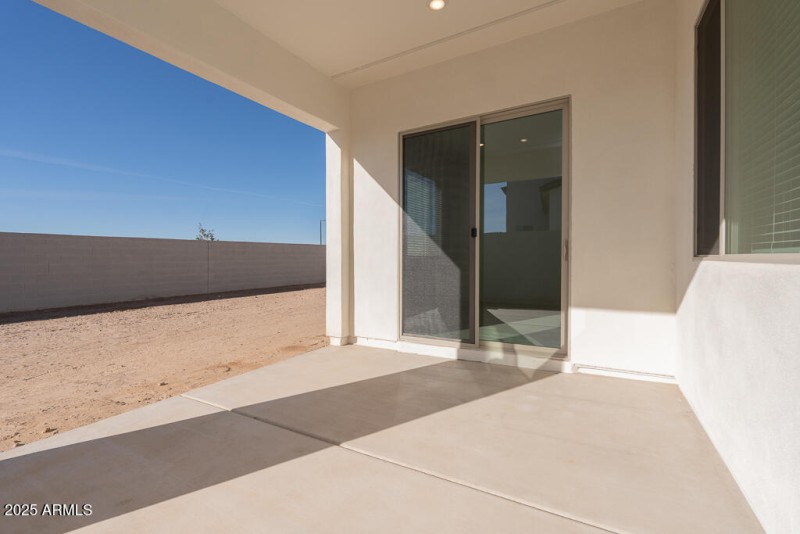 Tri Pointe Soleo 512 - Covered Outdoor L