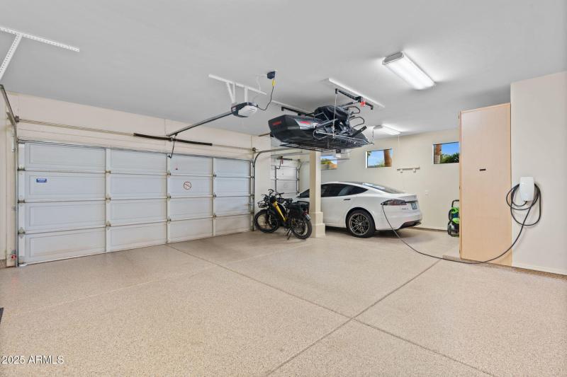 3 Car Garage