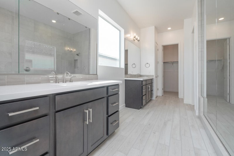 Tri Pointe Soleo 328 - Primary Bath-1MLS