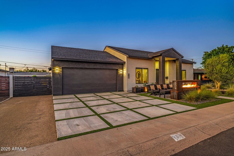 75-web-or-mls-Front Twilight-9