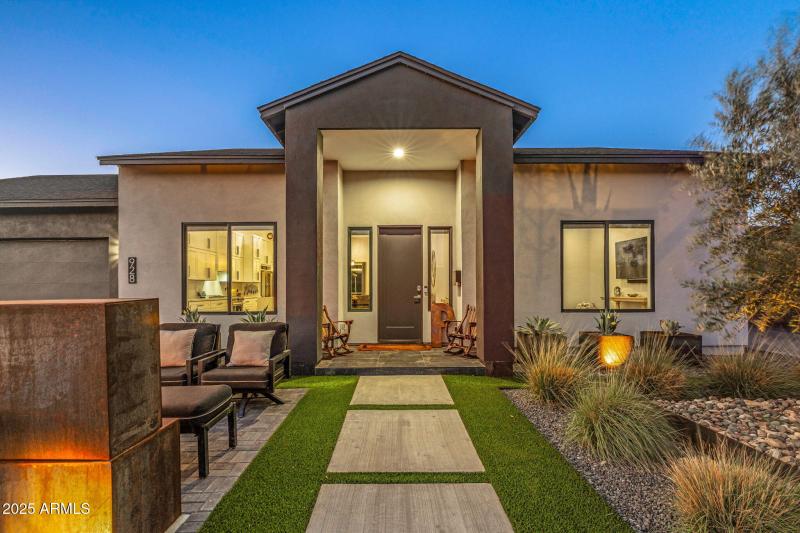 79-web-or-mls-Front Twilight-14