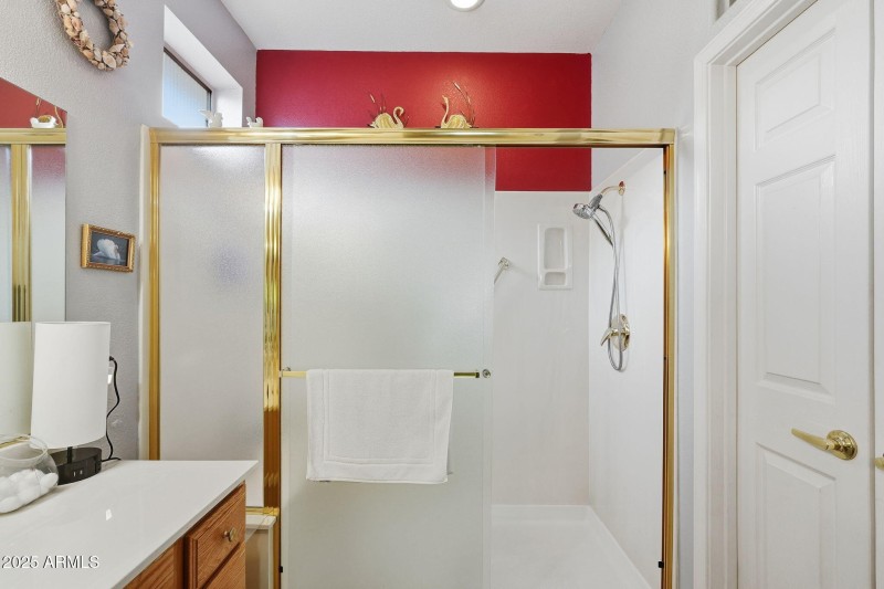 Main Bathroom 2