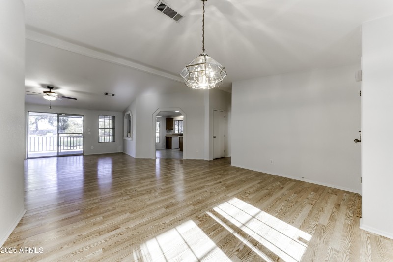 17200 W Bell Rd Lot # 2360 Surprise AZ r