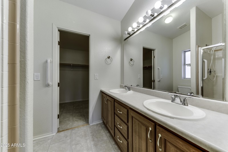 17200 W Bell Rd Lot # 2360 Surprise AZ r