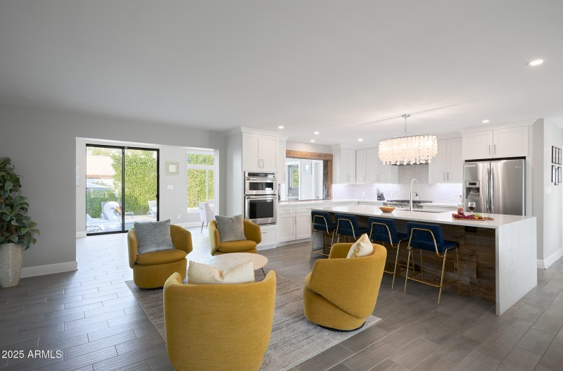 PropertyImageCo_8620EPlazaAve_WEB_9