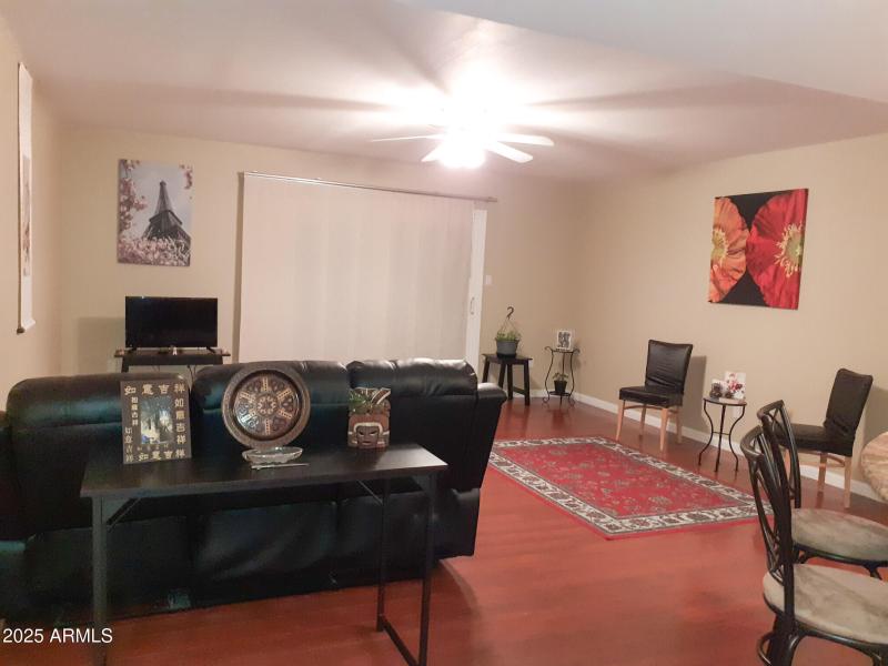 4) 57281-681fddc3c240a