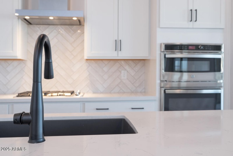 Tri Pointe Soleo 326 - Kitchen-2MLS