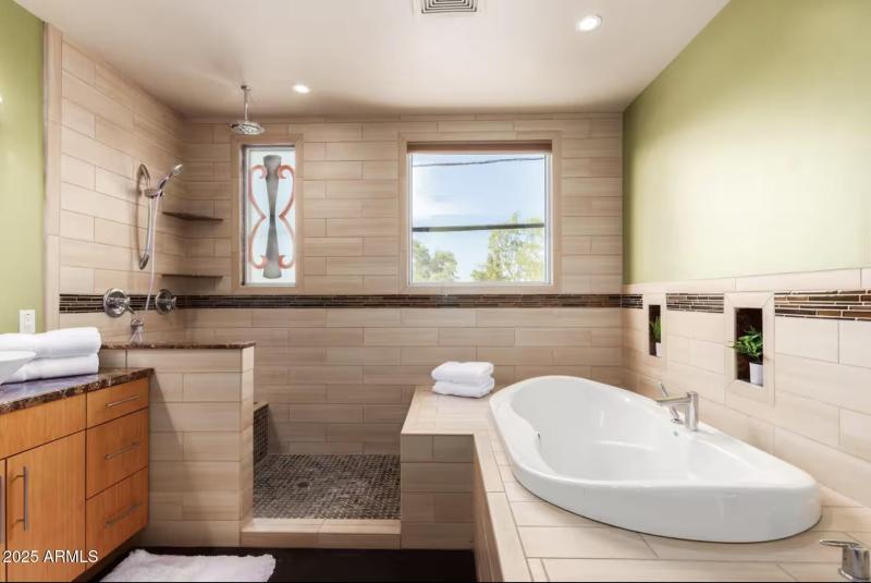 Screenshot 2025-12-19 at 10.25.52AM