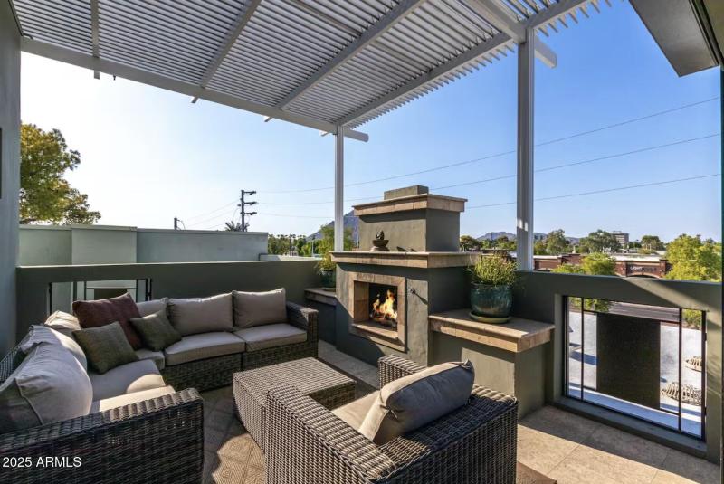 Screenshot 2025-12-19 at 10.27.10AM