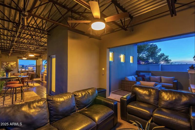 Screenshot 2025-12-19 at 10.31.16AM