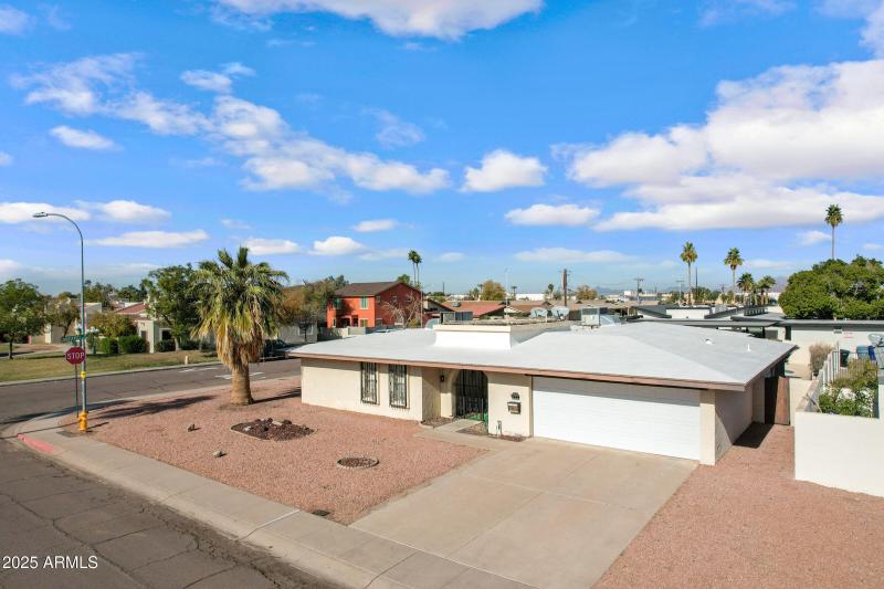 3673 S Roosevelt St-56