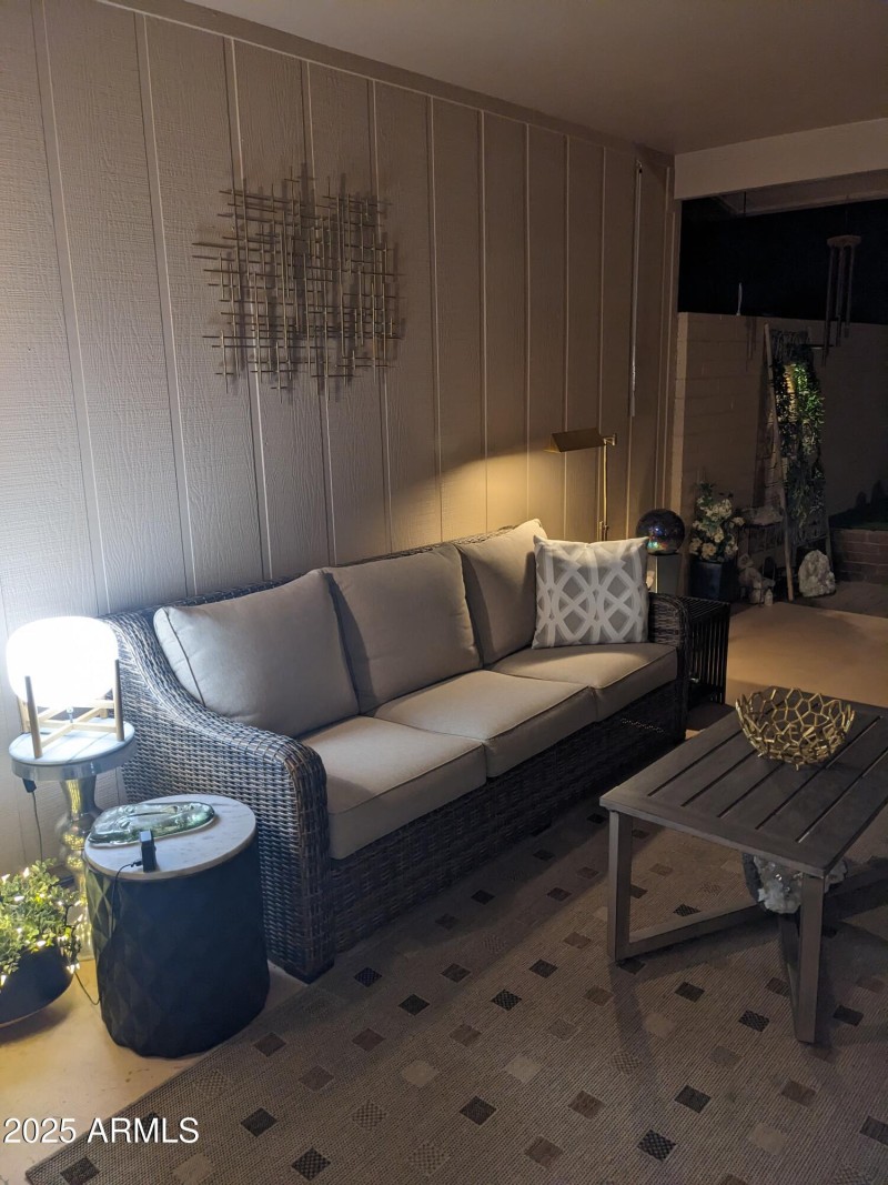 PXL_20251113_011513187