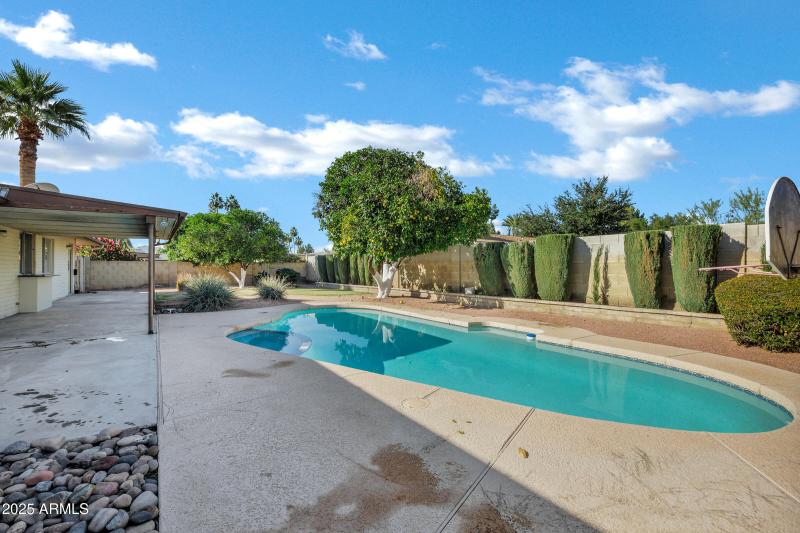 Frefreshing Play Pool!