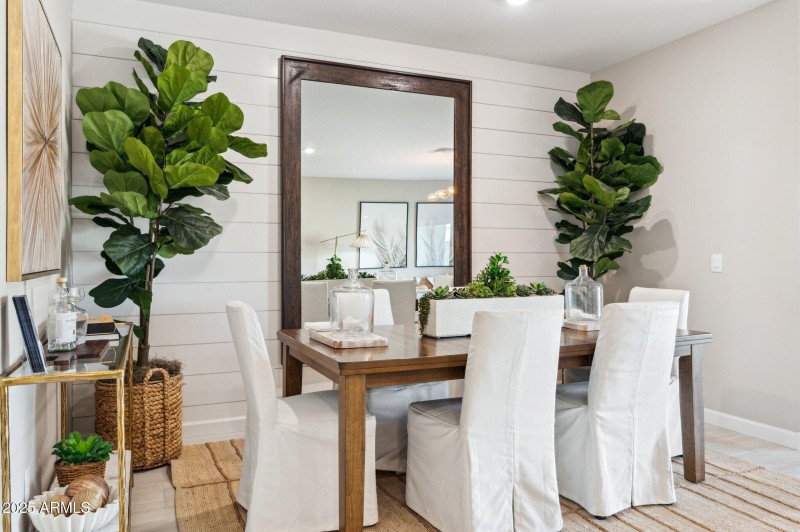 12-web-or-mls-24046-w-yavapai-st-lot-300