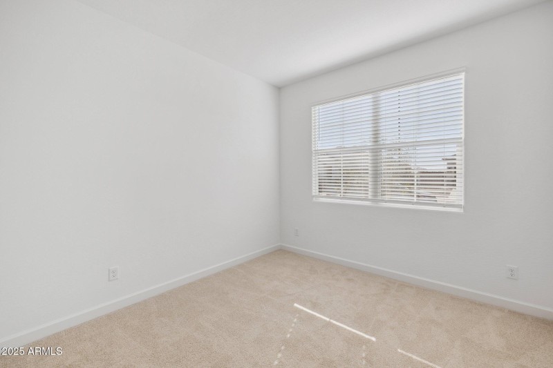 20-web-or-mls-23968-w-pima-st