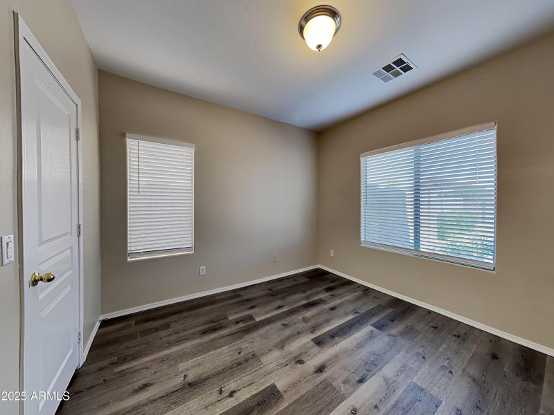 1004650.46008 W Amsterdam Road_7