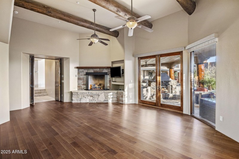 14-web-or-mls-D46A7227