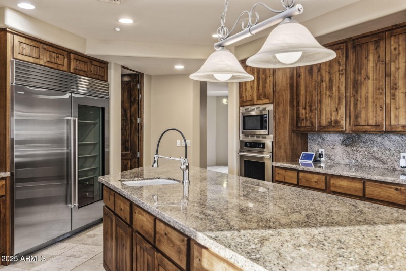 28-web-or-mls-D46A7315