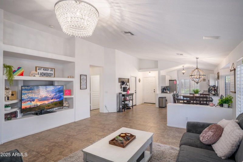 2246 E Soft Wind Dr (15)