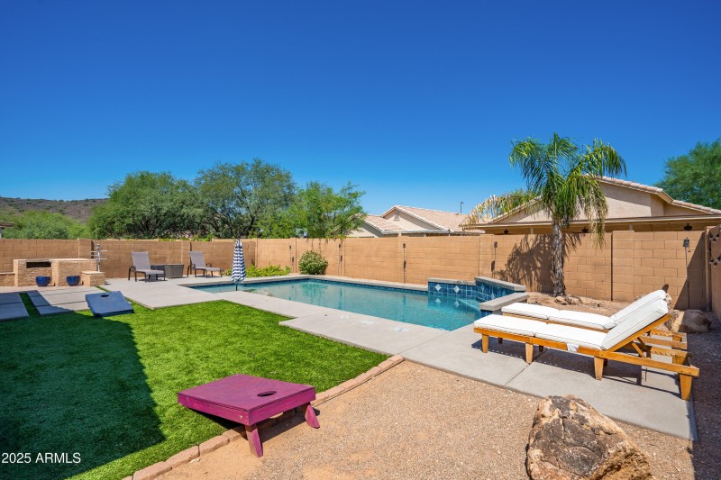 2246 E Soft Wind Dr (31)