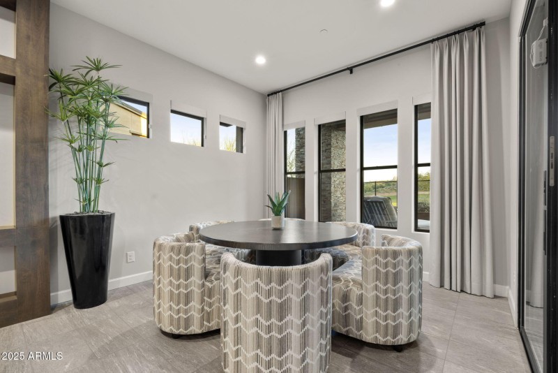 29-web-or-mls-16037-e-ridgestone-dr