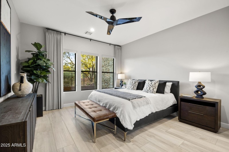 30-web-or-mls-16037-e-ridgestone-dr